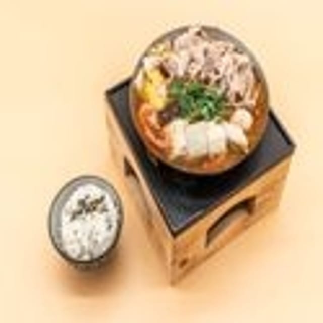 #1. House Special Pot (招牌臭臭鍋).