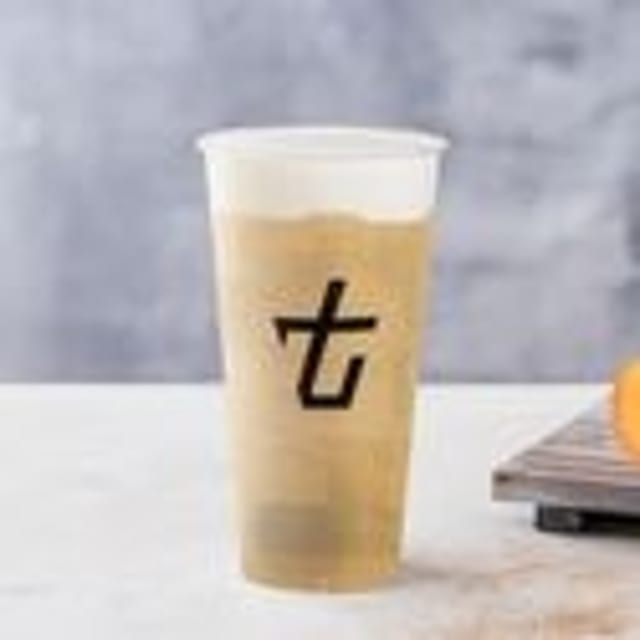 Peach Green Tea with Milk Foam (蜜桃青雾奶盖).