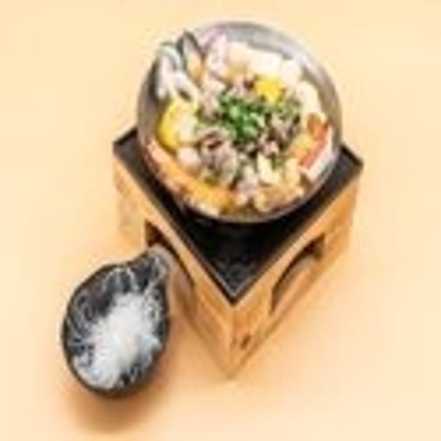 #9. Seafood Tofu Pot (生猛海鮮豆腐鍋).
