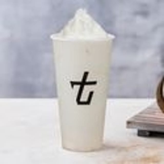 Coconut Smoothie (椰香冰沙).