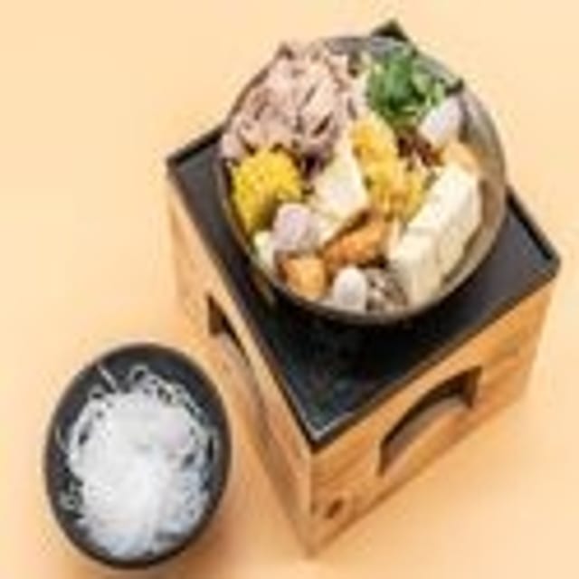 #3. Pickled Sour Napa Pot (酸菜白肉鍋).