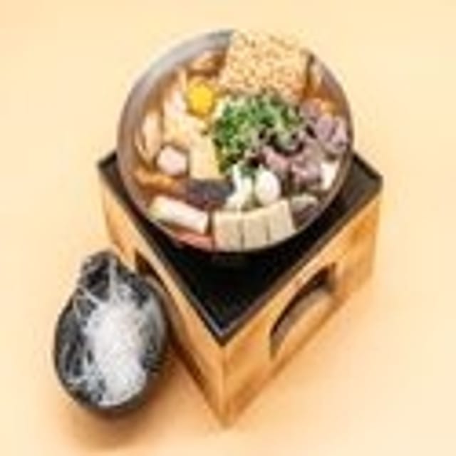 #10. Taiwanese Spicy Pot (台式麻辣鍋).
