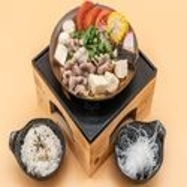 #7. Tomato Tofu Pot (蕃茄豆腐鍋).